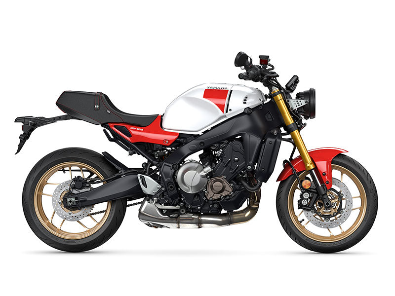 XSR900